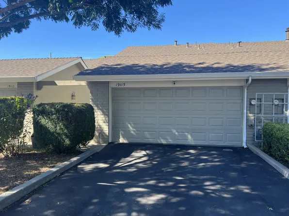 19115 Creekside Pl, Salinas, CA 93908