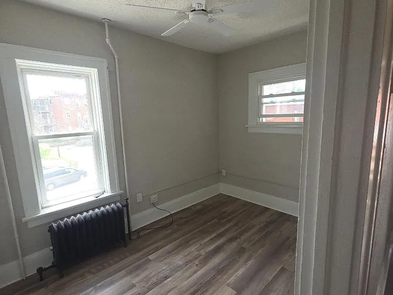 Unit Photo