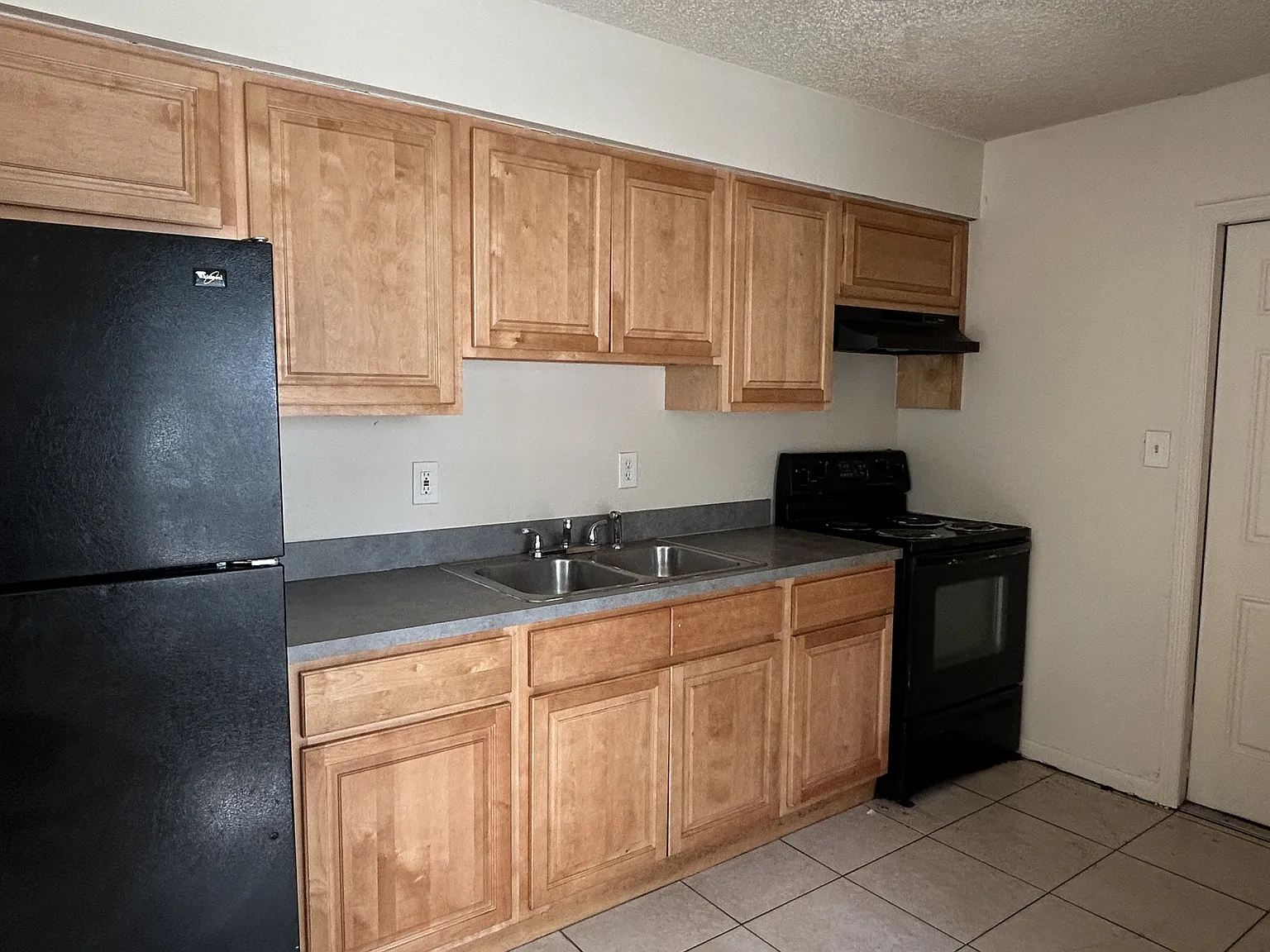 525 Central Avenue - 1 — Photo 3