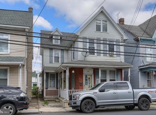 211 Lehman St, Lebanon, PA 17046