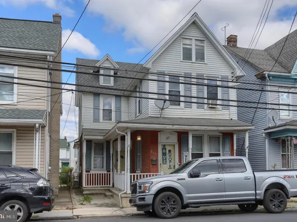 211 Lehman St, Lebanon, PA 17046