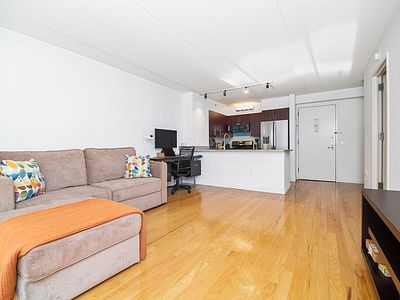 555 W 23rd St APT N5P, New York, NY, 10011