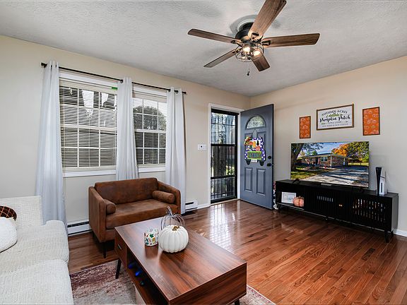 5th image of 106 Springside Ct