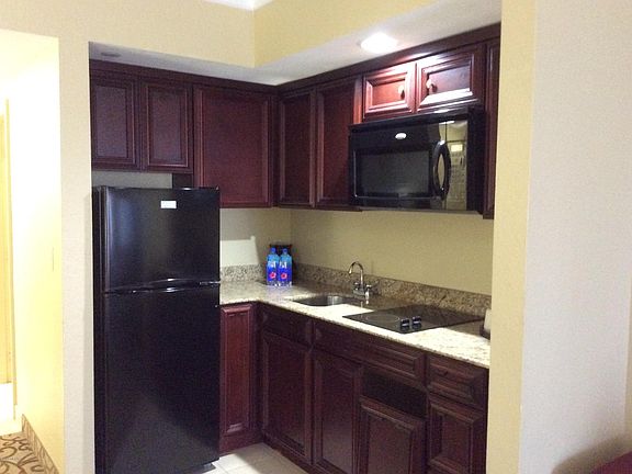 4th image of 600 Atlantic Ave #105