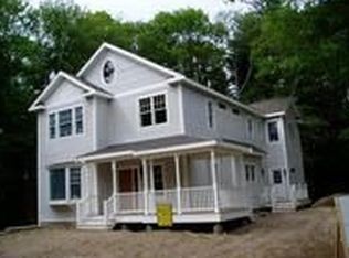 107 Manor Ave, Wellesley, MA 02482