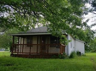 14 N Preston St, Kincaid, KS 66039