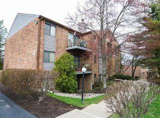 1544 W Galbraith Rd APT 203, Cincinnati, OH 45231