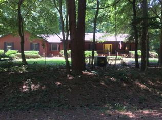 101 Sandy Bottom Dr, Deltaville, VA 23043