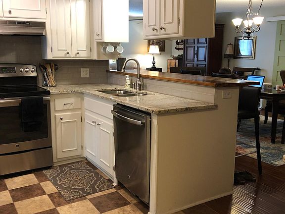 4th image of 4905 N Peniel Ave