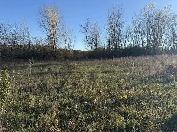 6325 SW 46th Park, Topeka, KS 66610