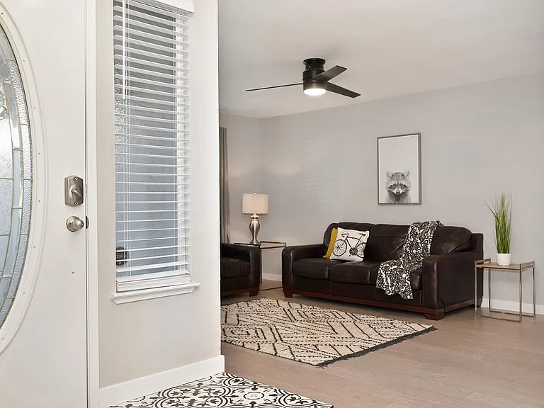 3425 Corbin Way — Photo 31