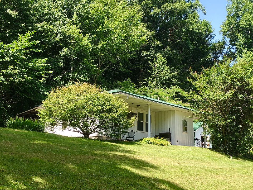 Duplex, 120' Road Frontage