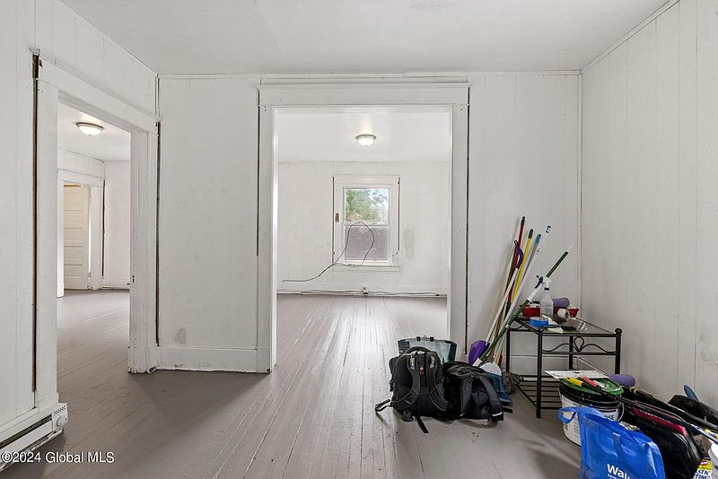 5th image of 213-215 Vrooman Avenue