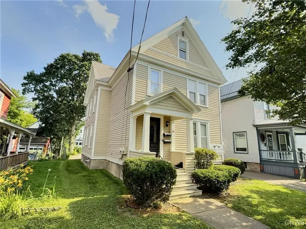 10 Maple Ave, Cortland, NY 13045