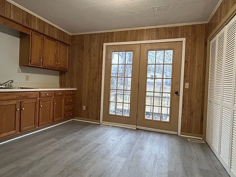 1106 Fremont Dr — Photo 10