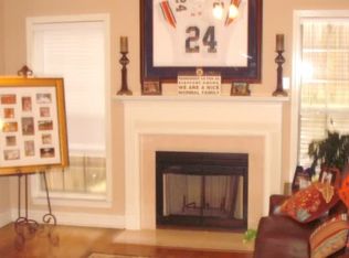 464 Highland Cove Dr, Birmingham, AL 35226