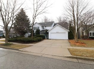 5911 82nd Pl, Kenosha, WI 53142