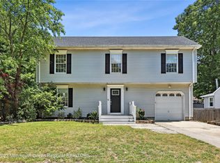 53 Cumberland Dr, Brick, NJ 08723