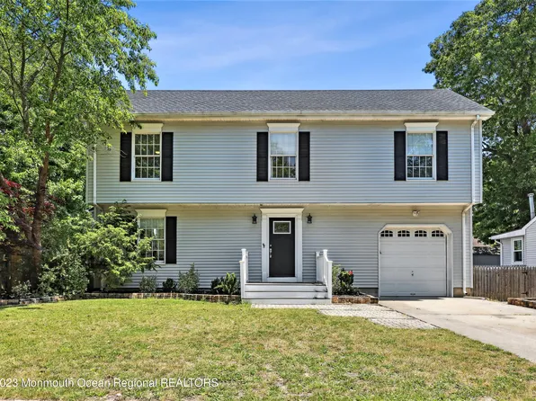 53 Cumberland Drive, Brick, NJ 08723
