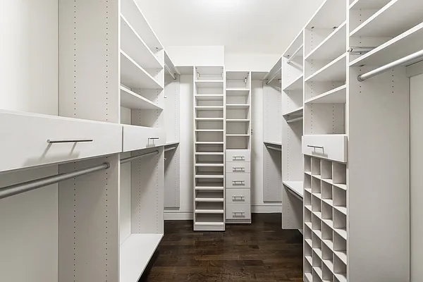 Rented by Corcoran | media 34