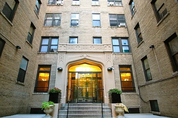 Rented by Bohemia Realty Group | media 12