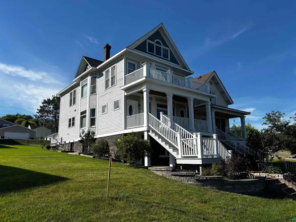 13 W 8th St, Duluth, MN 55805