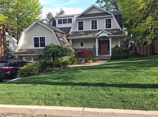 28 Country Club Rd, Tenafly, NJ 07670