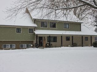 11055 Patty Ann Ln, Romeo, MI 48065