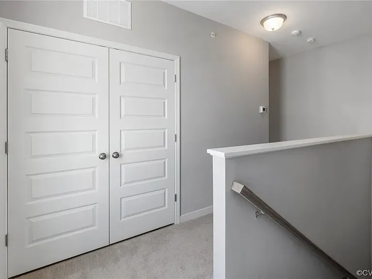 4111 Next Level Trce — Photo 14