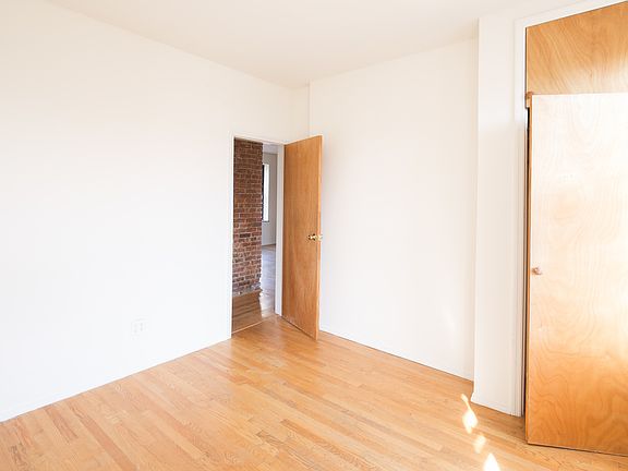 5th image of 238 E 9th St #6A