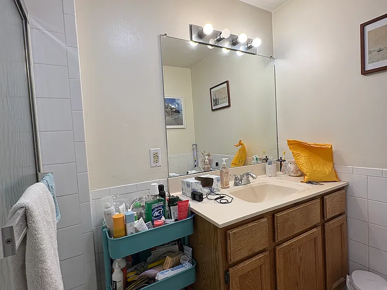 525 Beacon St #2 — Photo 7