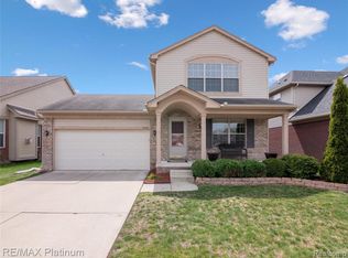 1568 Harvard Dr, Madison Heights, MI 48071