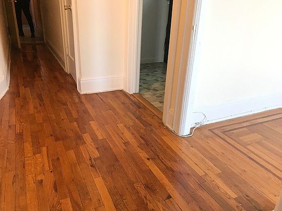 5th image of 2824 42nd St APT C3