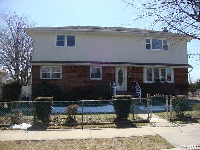 1st image of 2400 Pendroy St
