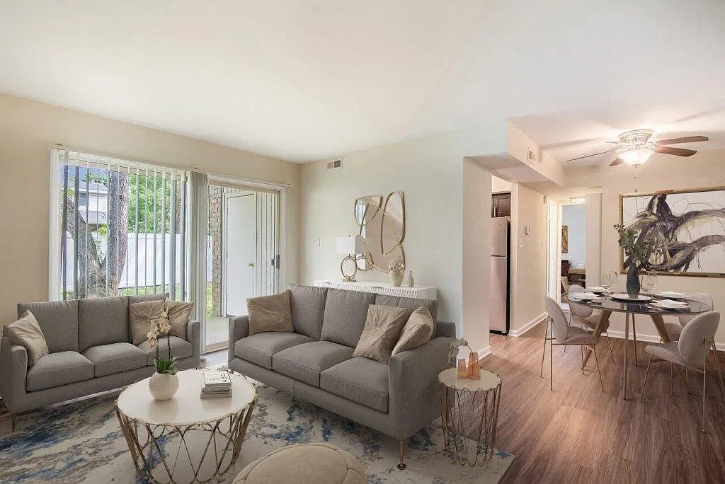 Glen Ridge Apartment Homes — Photo 1