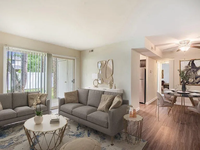 Glen Ridge Apartment Homes — Photo 1