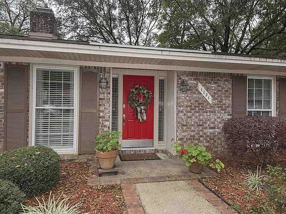 3rd image of 1121 Coila St