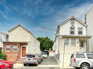 221 Delaware St, Elizabeth, NJ 07206
