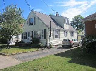 159 Kimball St, Providence, RI 02908