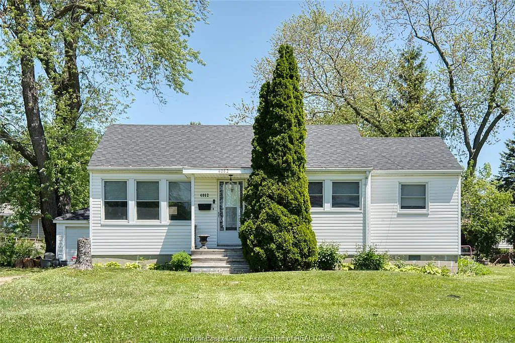 3 bed, $2,600 — Photo 1