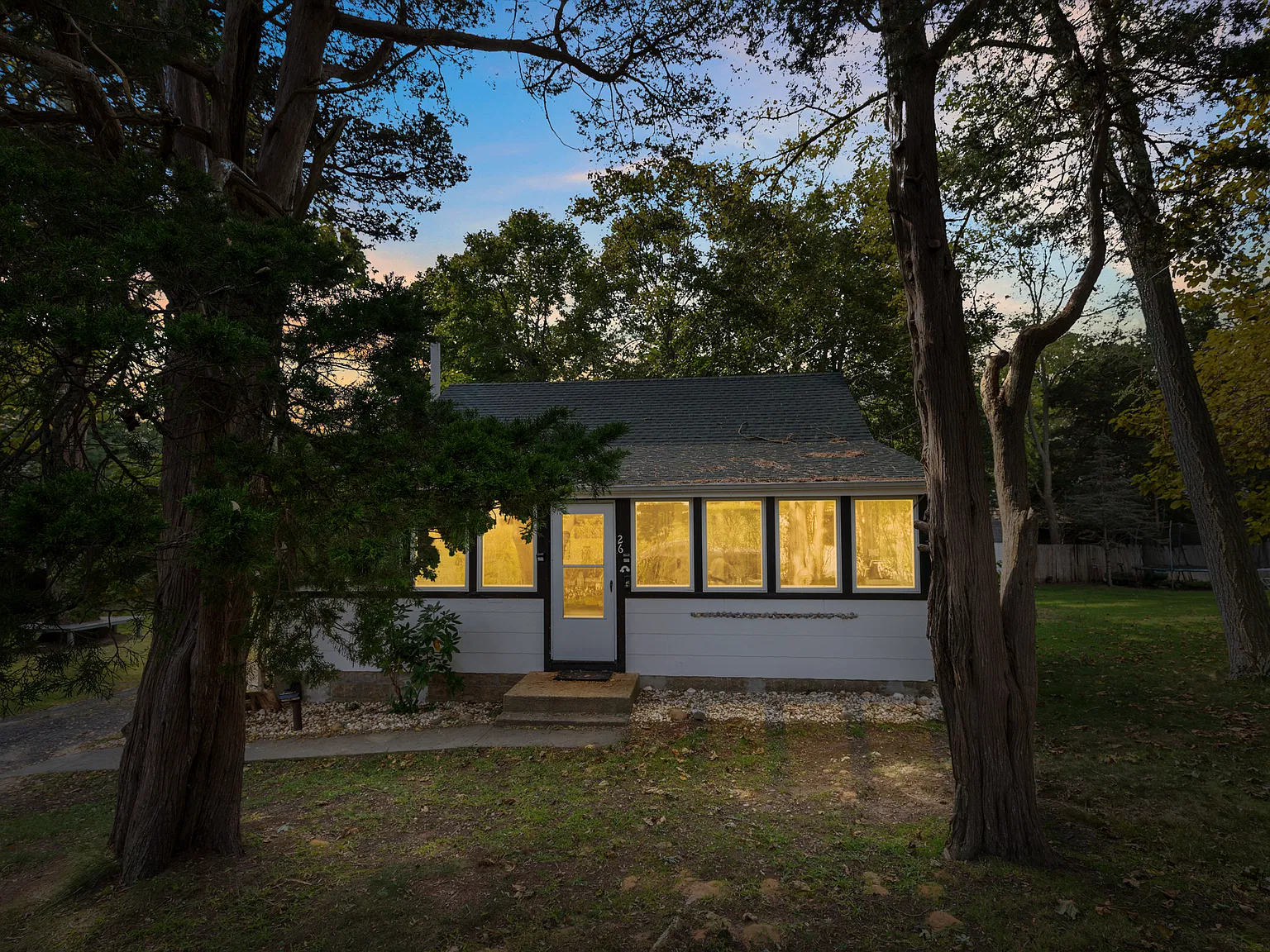 A Hamptons July, Without the Hamptons Price Tag — Photo 1