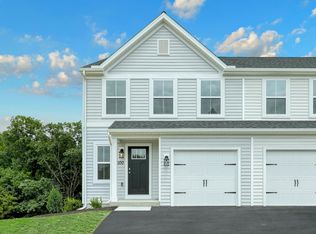 Violet Townhome Plan, Harvest Meadows, State College, PA 16803