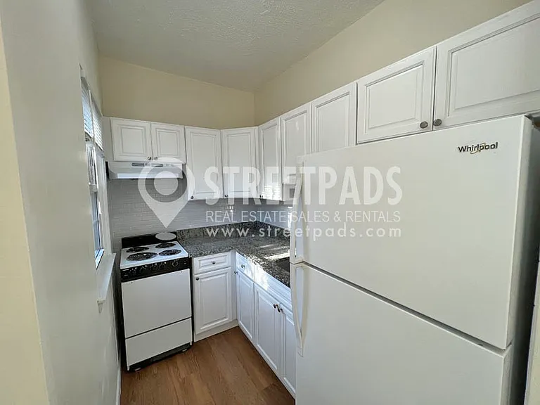 62 S Huntington Ave #15 — Photo 2