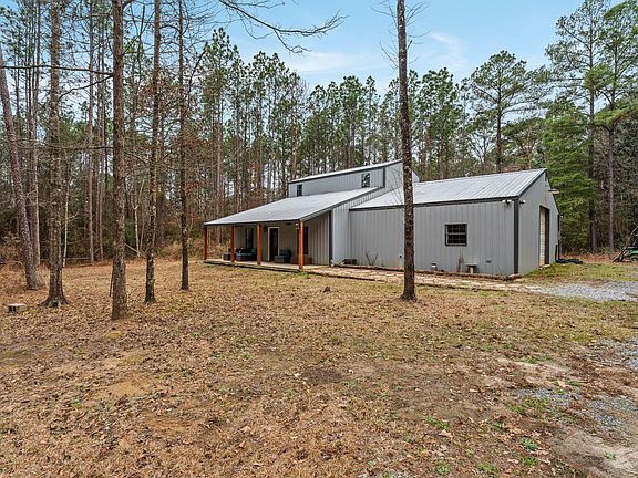 5th image of 105 Old Salt Rd