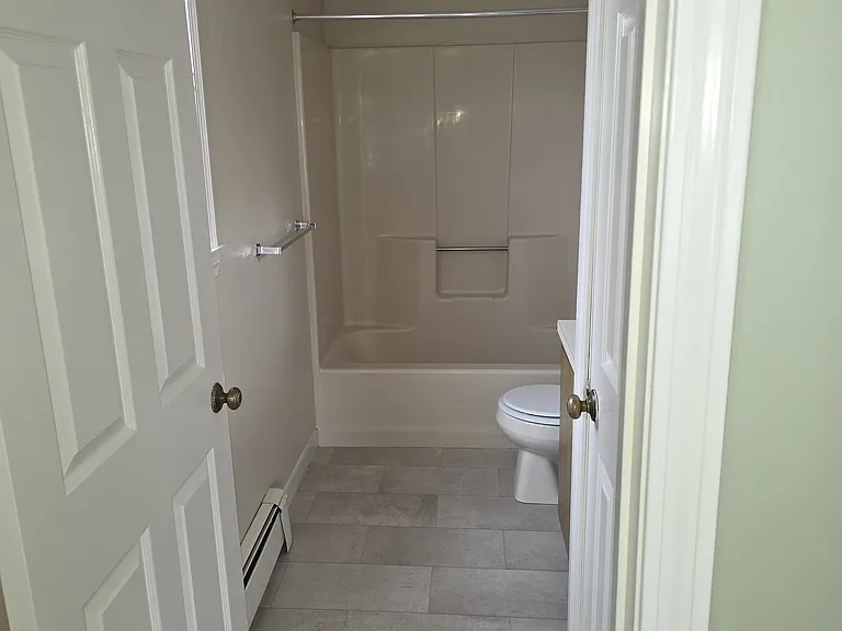 13 Western Ave #B — Photo 6