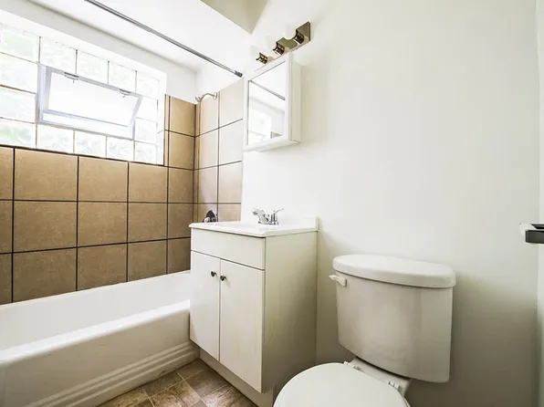 8751 S Cottage Grove Chicago, IL 60619