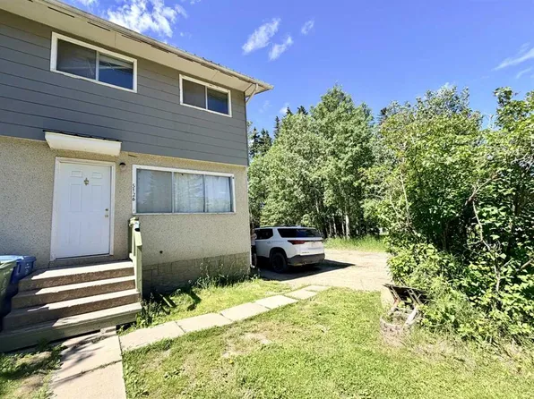 5126 E 56th St, Rocky Mountain House, AB T4T 1L5