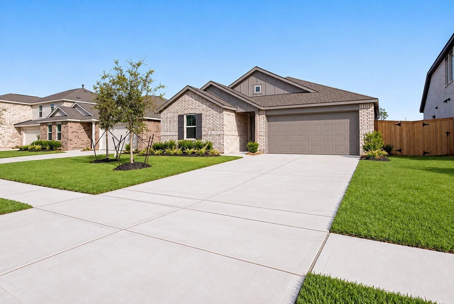 3 bed, 2.0 bath, 1621 sqft, $2,000 — Photo 4