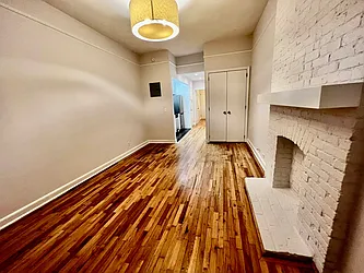 Rented by Salon Realty Corp