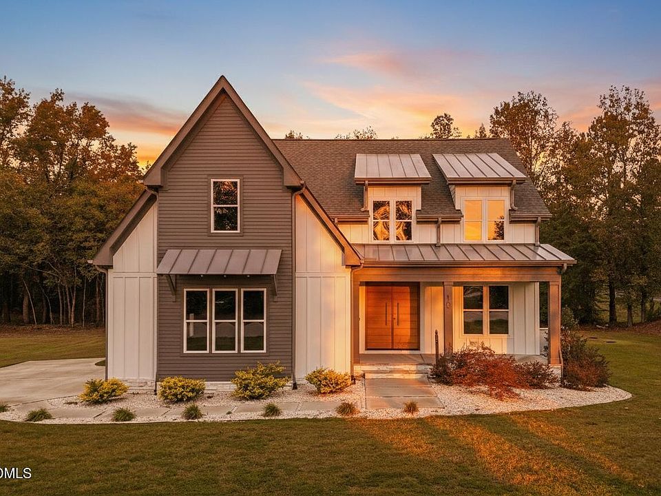 1st image of 10 Carnation Rd